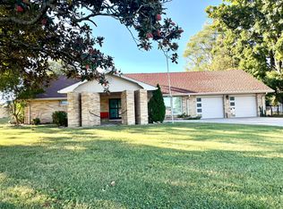 602 Shawnee Dr, Campbellsville, KY 42718