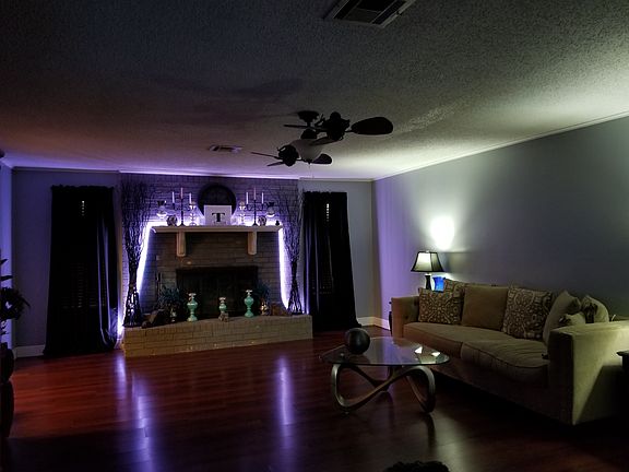 3rd image of 3440 Lanarkshire St
