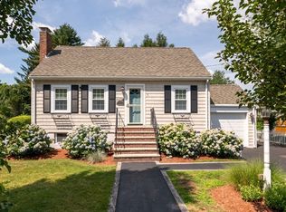 11 Blake Rd, Weymouth, MA 02188