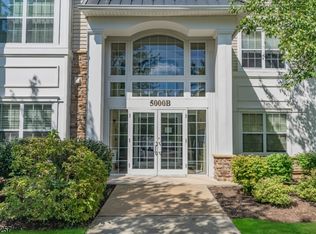 5108 Chesterwood Way, Somerset, NJ 08873