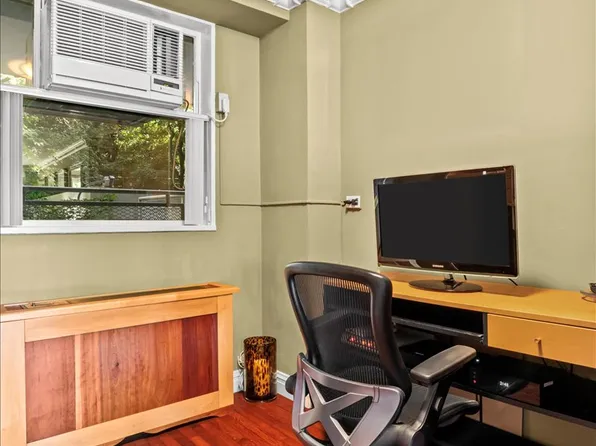 2575 Palisade Avenue image 19 of 30