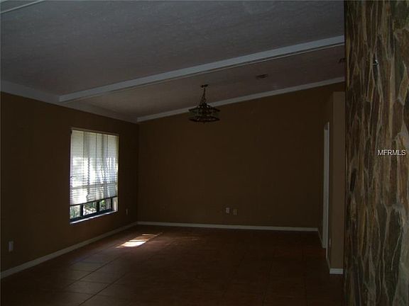 3rd image of 2307 Greenhills Dr