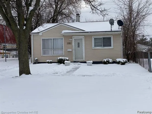 381 South Blvd W, Pontiac, MI 48341