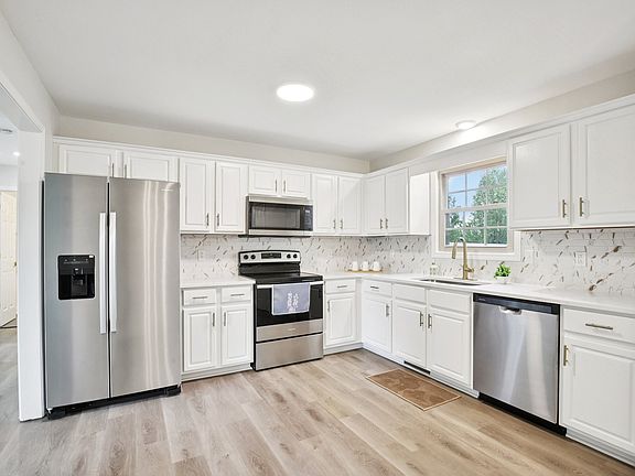 5th image of 1698 Porter Rd