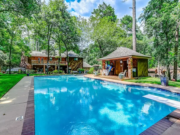 12190 Willowridge Cir, Conroe, TX 77304