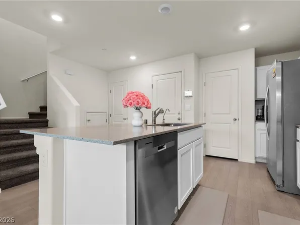 6136 Lily Garden St, North Las Vegas, NV 89081