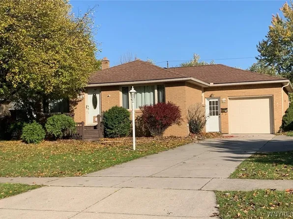 112 Siegfried Dr, Buffalo, NY 14221