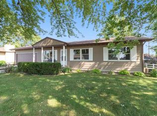 1203 Pleasant St, Dysart, IA 52224