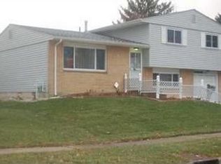 3821 Gilroy Rd, Columbus, OH 43227