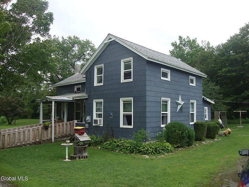 2nd image of 101 Valley Brook Road