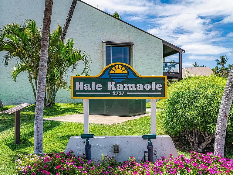 S Kihei Rd — Photo 40