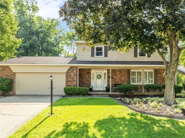 2325 Bennett Rd, Lafayette, IN 47909