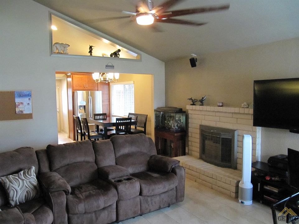 churury'sページ 5917 Richmanor Ter, Upper Marlboro, MD 20772 | Redfin