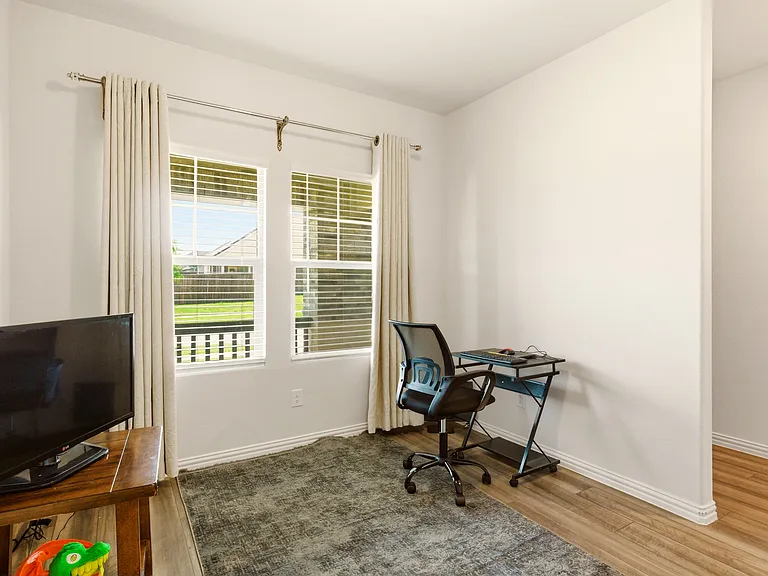 1212 Blue Ridge Pl — Photo 15