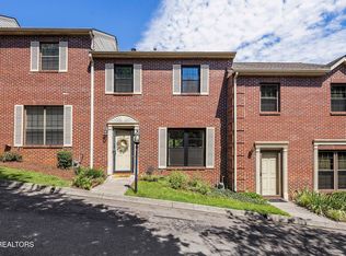 437 S Gallaher View Rd APT 8, Knoxville, TN 37919