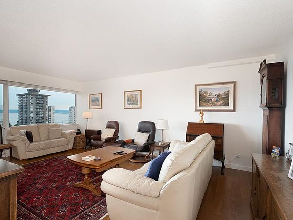 4th image of 1730 Duchess Ave #503