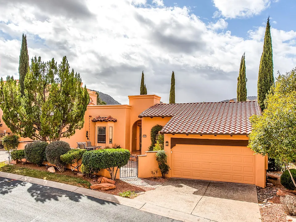197 Ridge Trail Dr
