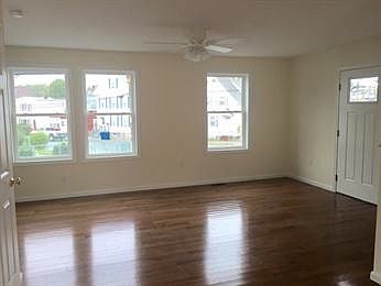 2nd image of 46 Newton St #A
