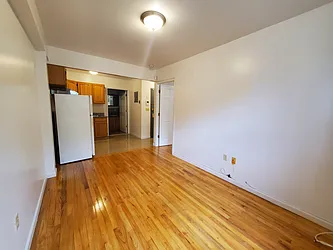 Rented by Chase Global Realty Corp