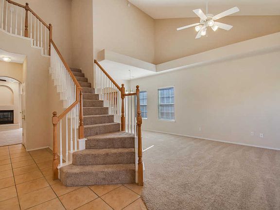 4th image of 9200 Palm Yucca Dr NE