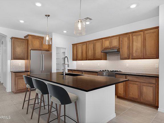 6th image of this home