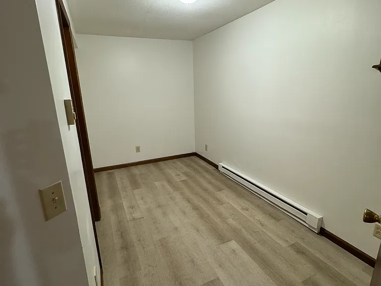297 8th St #3 — Photo 5