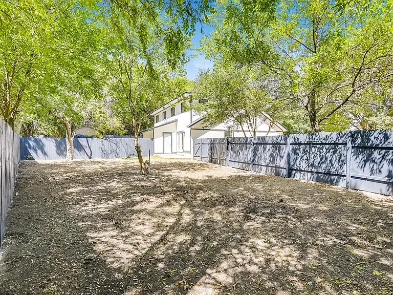 822 Sahara Ave #B — Photo 25