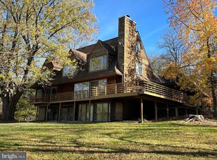 18207 Canby Rd, Leesburg, VA 20175