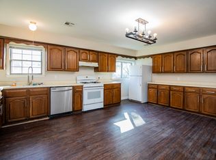 1105 Main St SW, Gravette, AR 72736