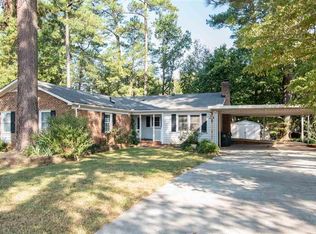 1104 Whippoorwill Ln, Raleigh, NC 27609