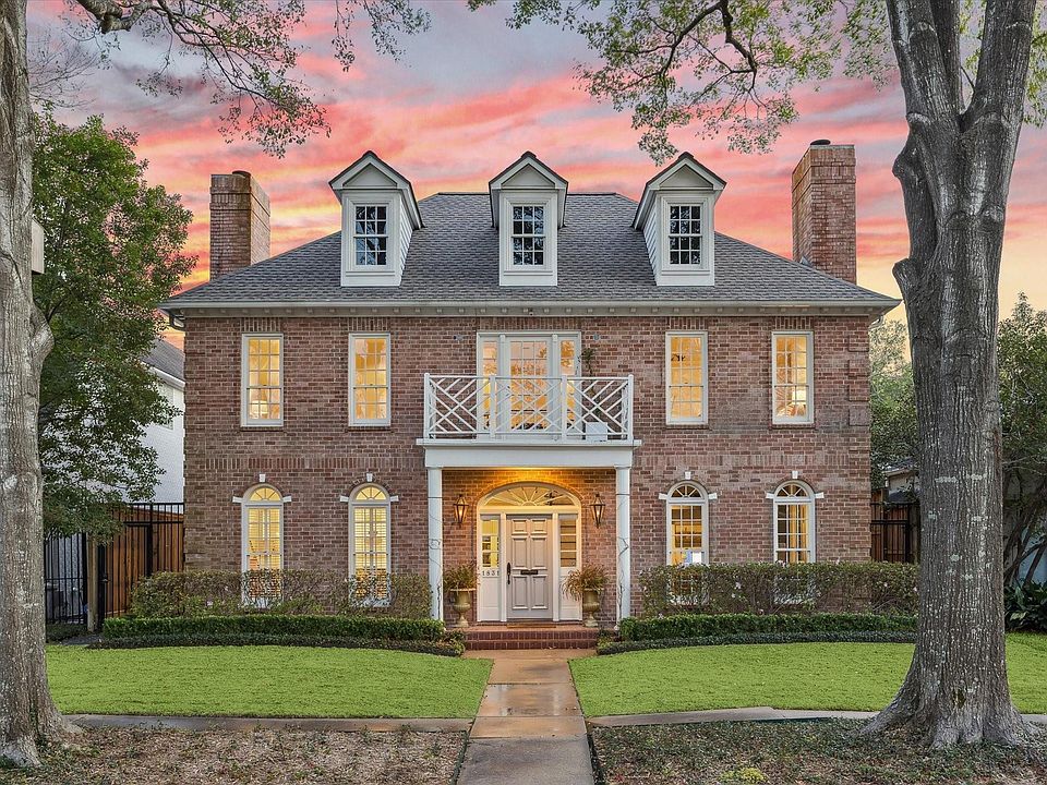 1st image of 1831 Wroxton Rd