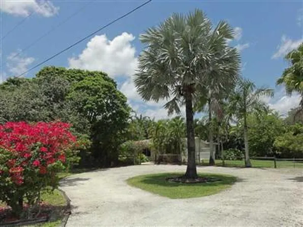 10681 SW 47th St, Davie, FL 33328