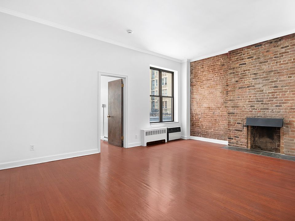 2nd image of 7 W 95th St APT 3R
