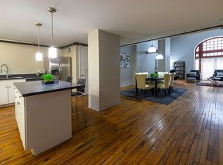 1015 Texas Ave, Houston, TX 77002