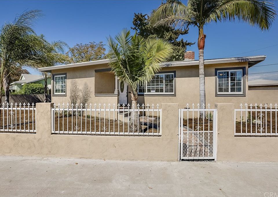1st image of 13775 Mulberry Dr