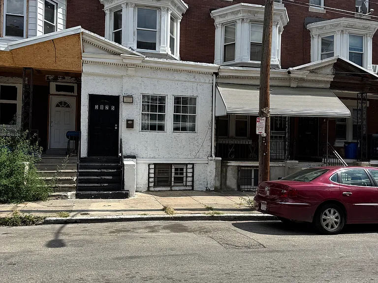 3825 N 18th St — Photo 10