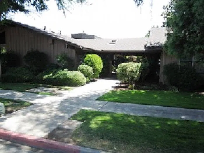 1 bed, 722 sqft, $1,400 — Photo 1