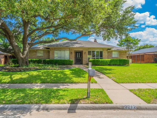 2212 Vickers Dr, Plano, TX 75075