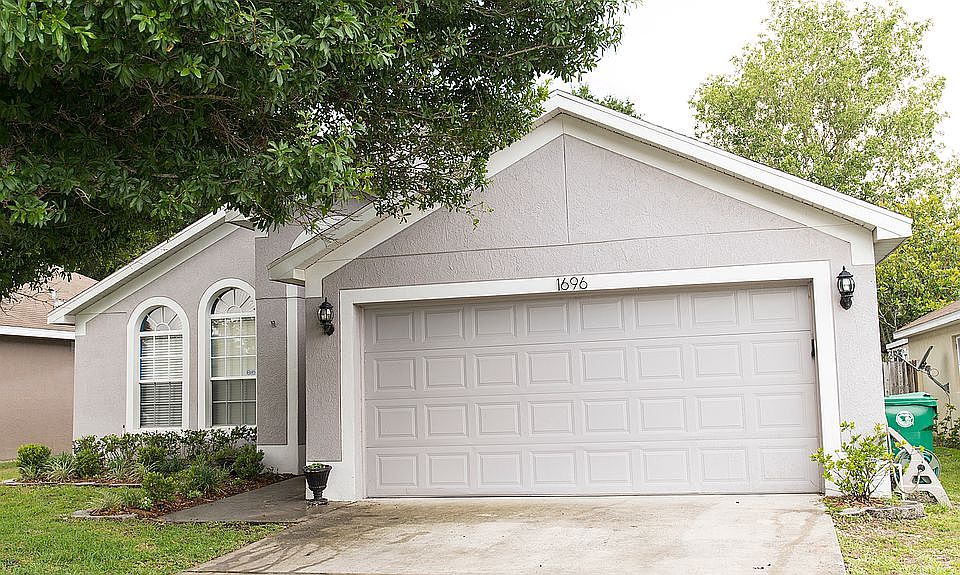 1st image of 1696 Pine Bay Dr