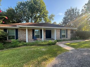 12095 11th St, Santa Fe, TX 77510