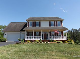 174 Brookfield Ln, Roanoke, VA 24012