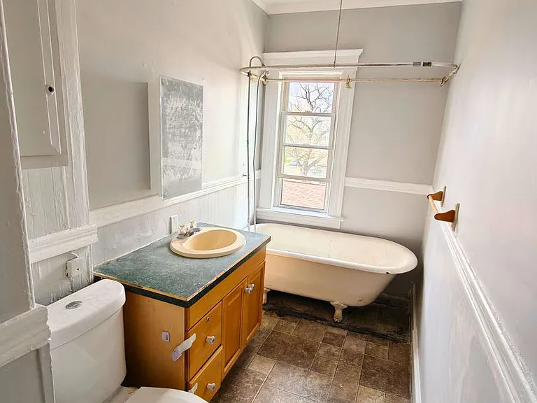 21 Dale St — Photo 16