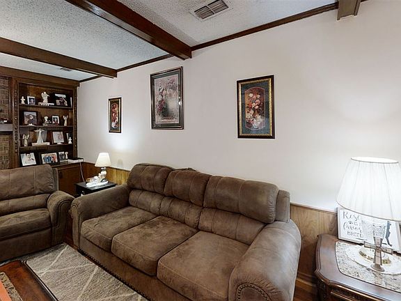 5th image of 6203 Turtle Creek Dr