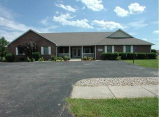 103 Manor Dr, Bardstown, KY 40004