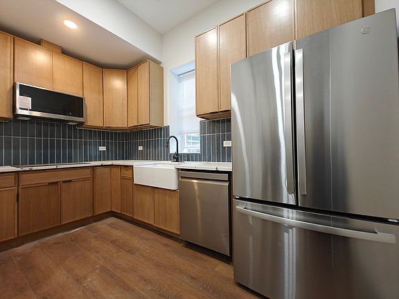 2nd image of 1001 W 31st St #1-C