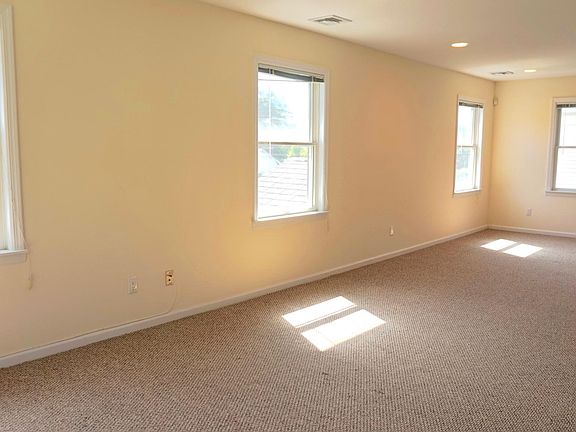 3rd image of 49 Fisher Ave #2
