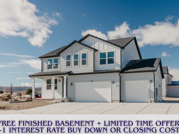 927 W Motor Vu Dr, Riverdale, UT 84405