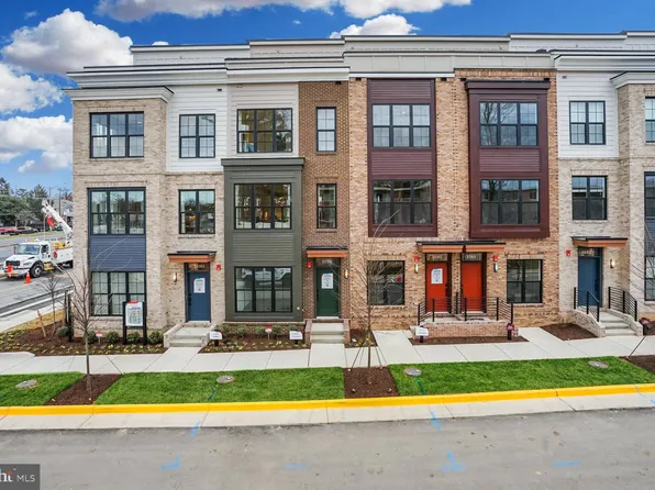 3186 Ascent Rd, Falls Church, VA 22042