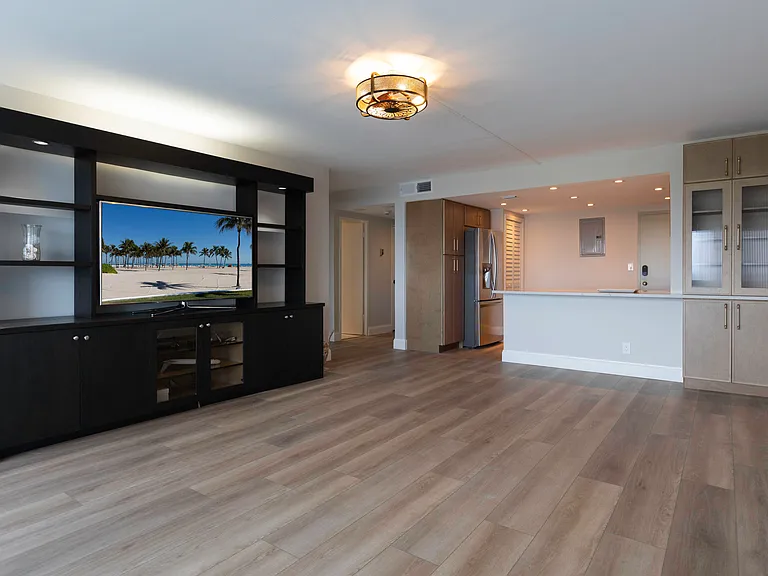 2100 S Ocean Dr #16H — Photo 9