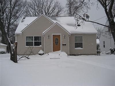 1st image of 1553 Berendo Ave